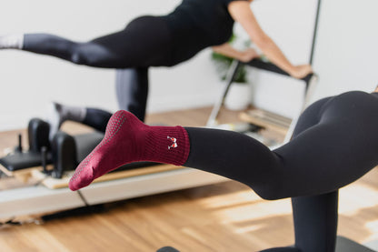 'Whinge & Wine' Crew Socks - Burgundy